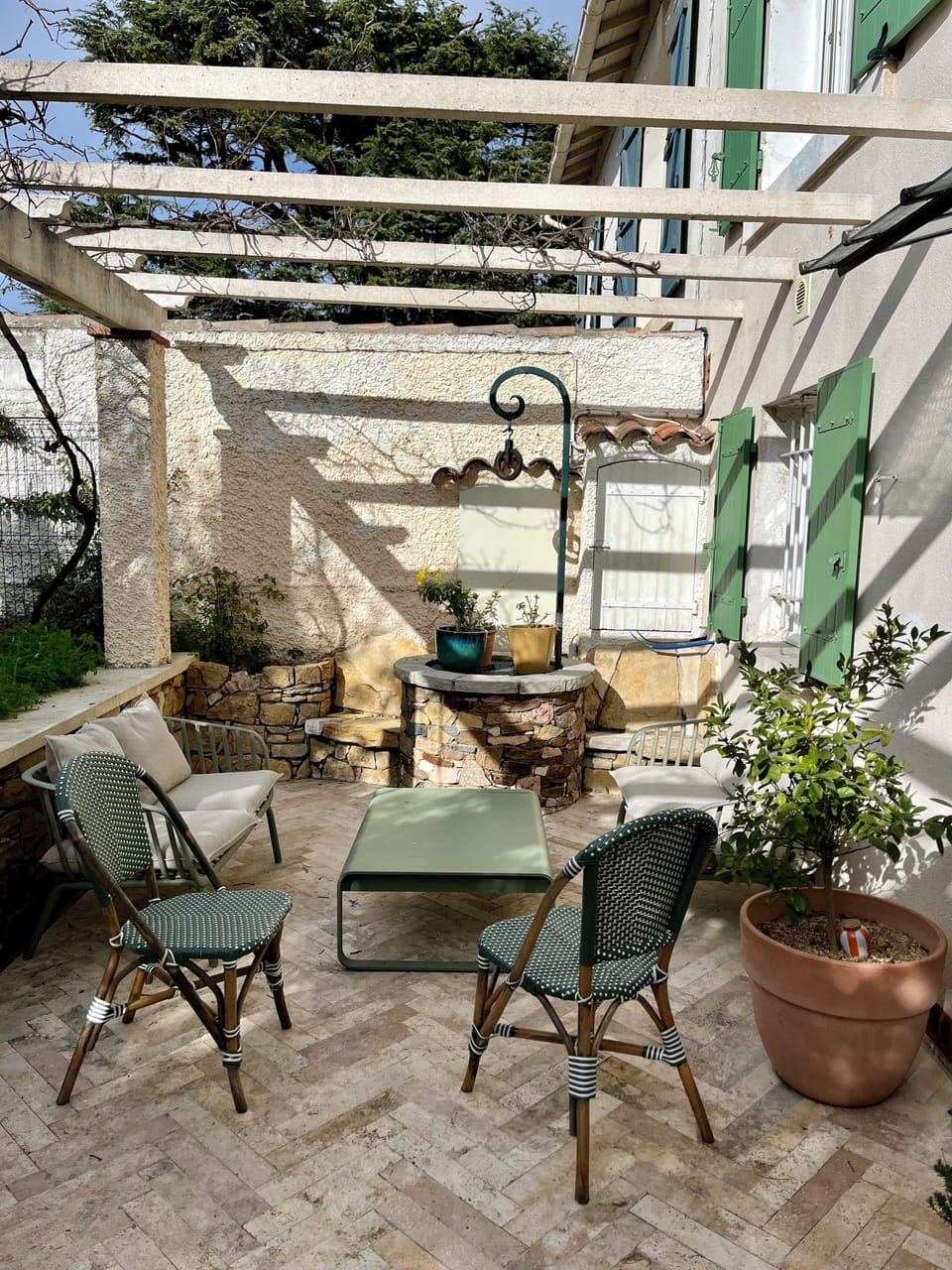 Terrace/patio