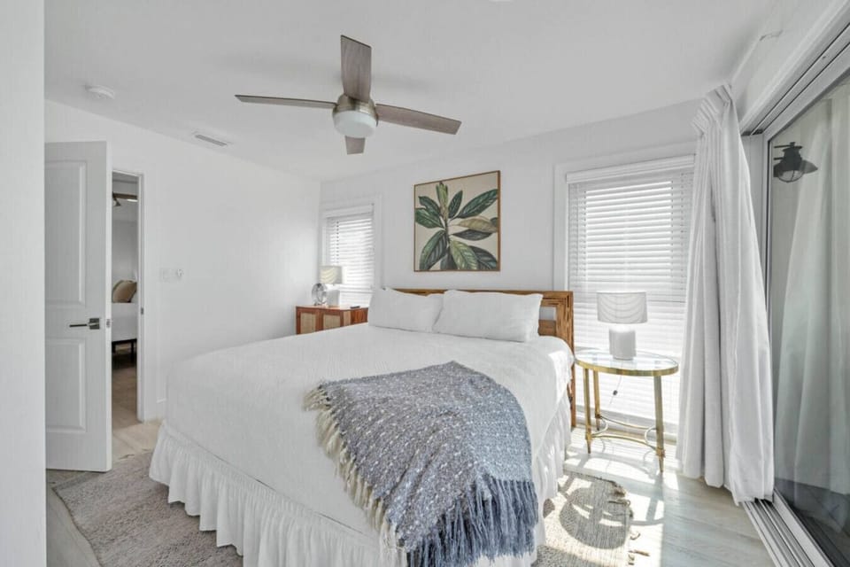 Floor 1: Bedroom #2 with King bed Gulf Front