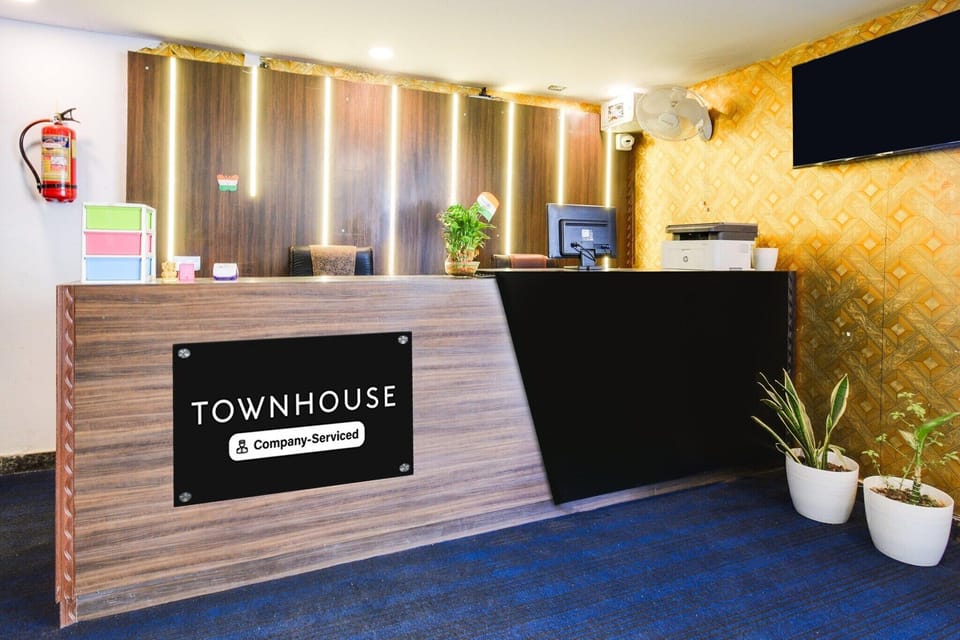 Entrance / Reception