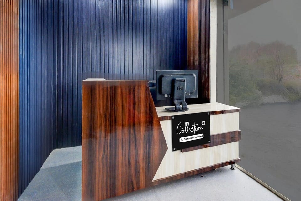 Entrance / Reception