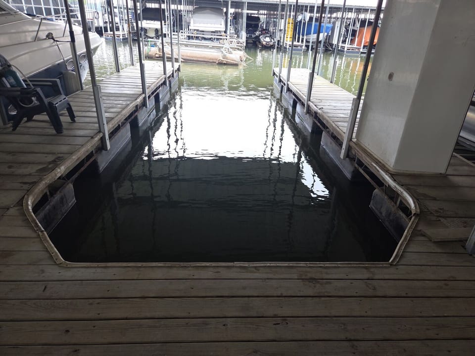 36 x 12 ft boat slip