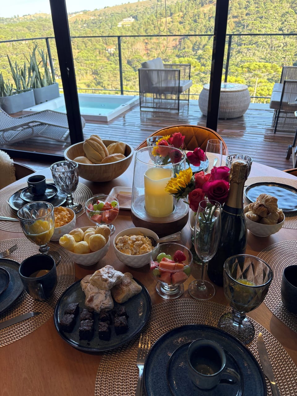 Breakfast meal