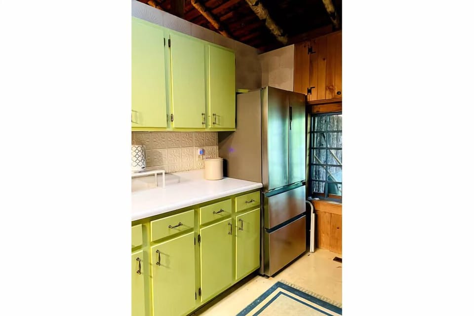 Kitchen Counter and Full-size Frig