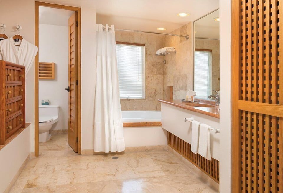 Studio • Bathroom