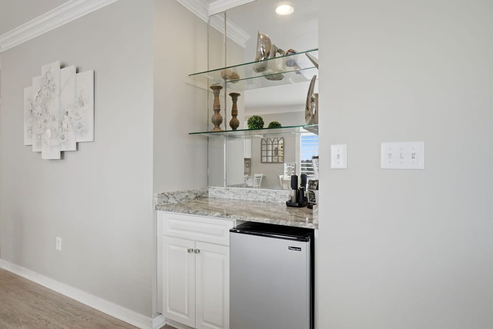 Wet Bar