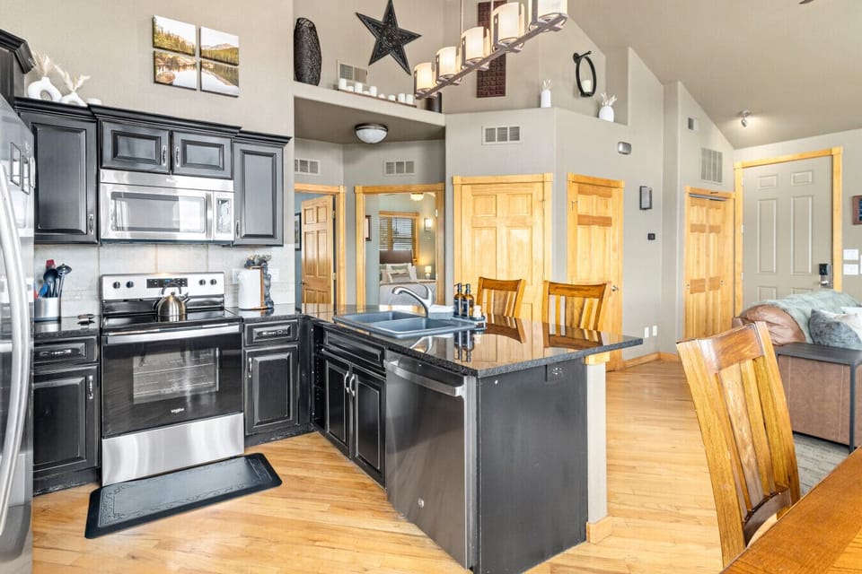 Fully stocked kitchen