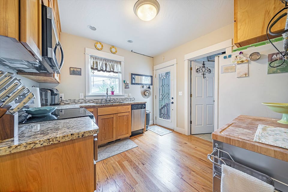 Private kitchen