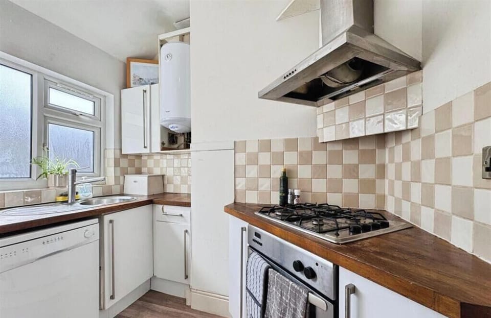 Utility/2nd Kitchen