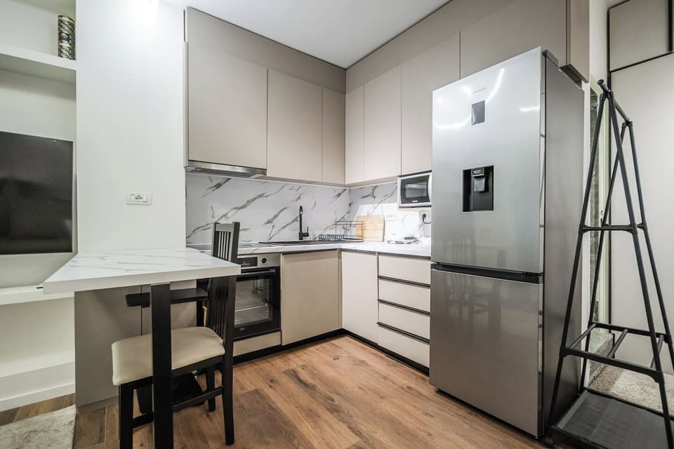 Fully-equipped kitchen