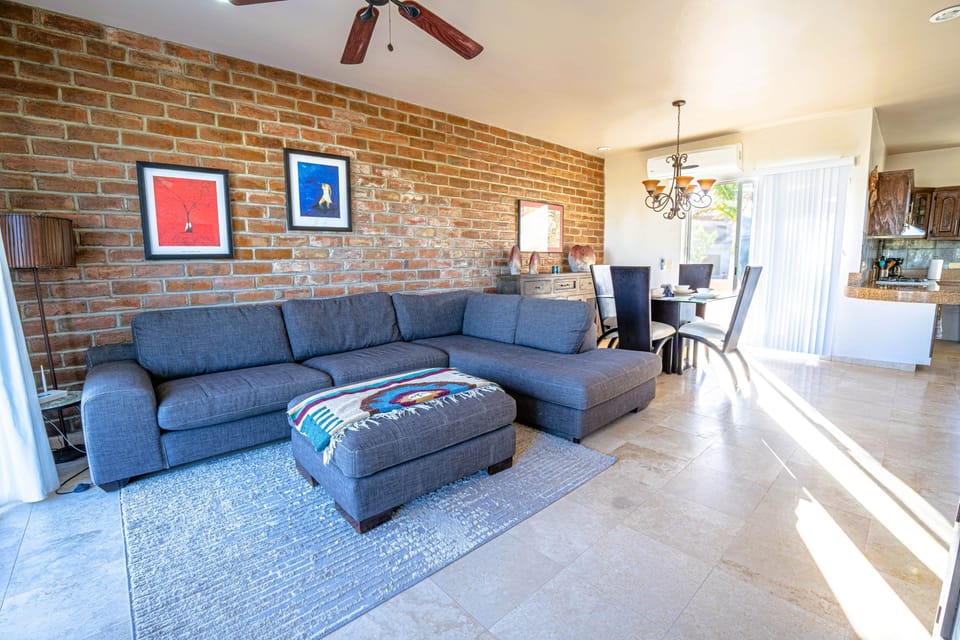 Casas Oasis living room and dining