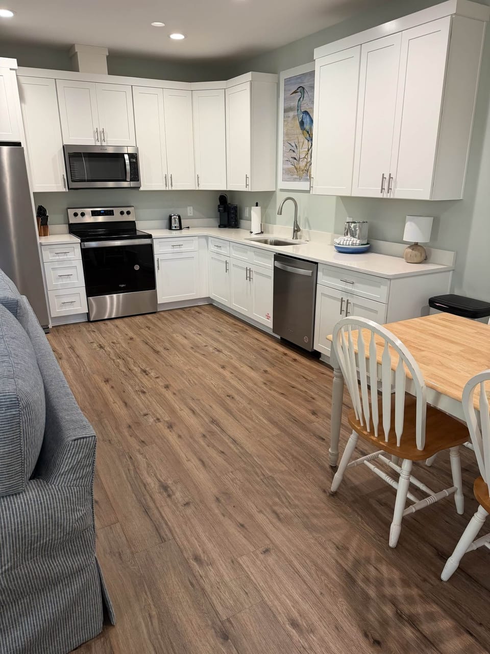 Kitchen_crescent breeze