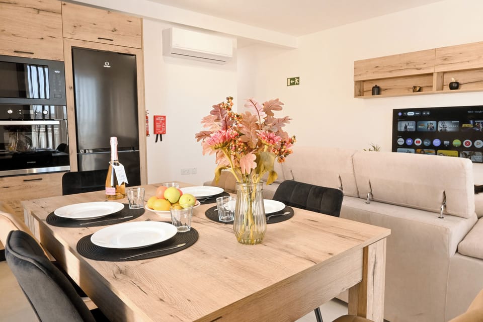 Living and dining room