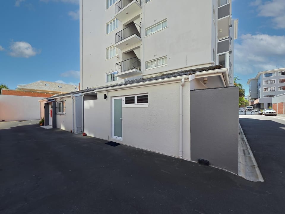 Monreith Private Studio in Sea Point (36474)