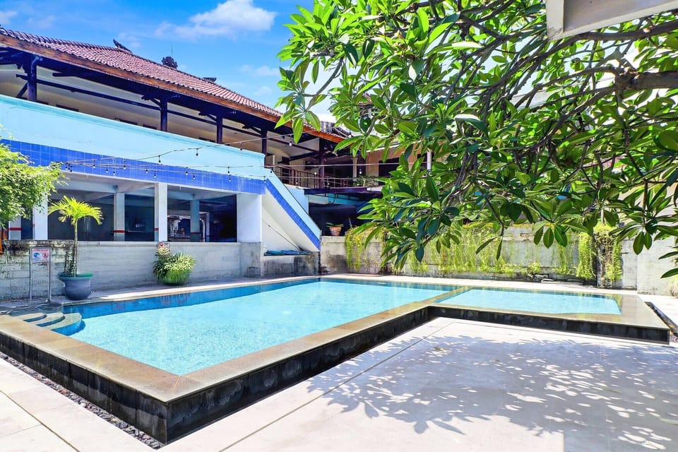 Holiday Home Swimming Pool