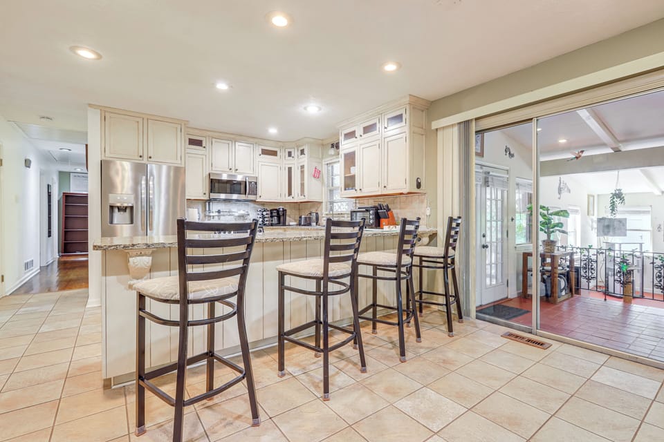 Kitchen | 1st Floor