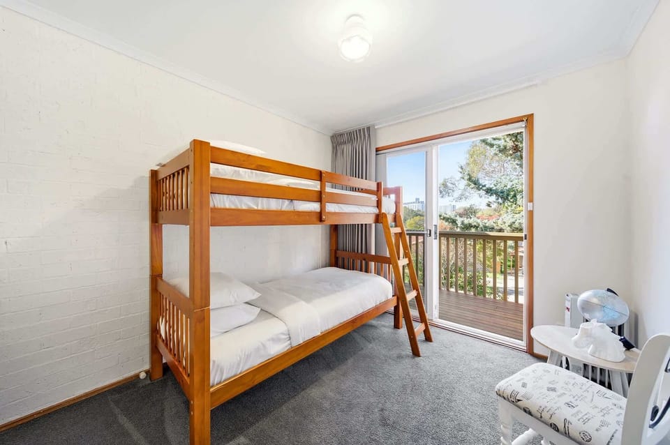 Bunk Bedroom