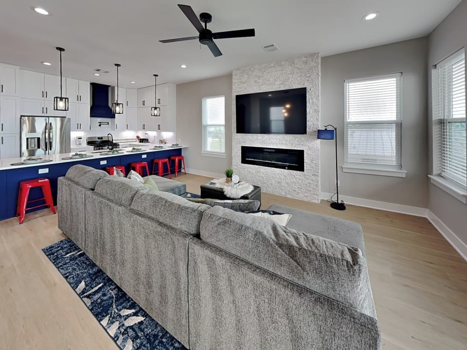 Living Room + Smart TV - First Floor