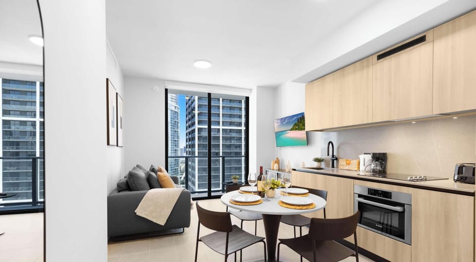 Kitchen and dining - Open layout 