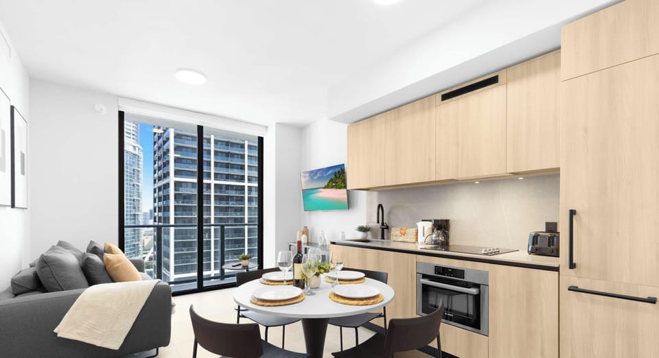 Kitchen and dining - Open layout 