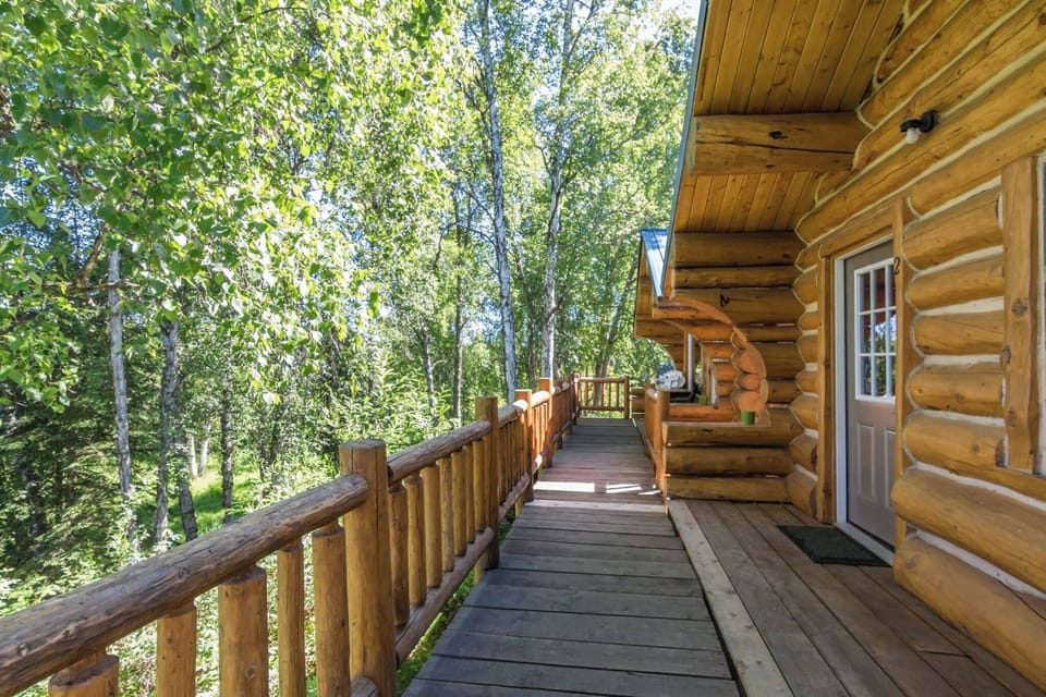 Shared Front Deck
