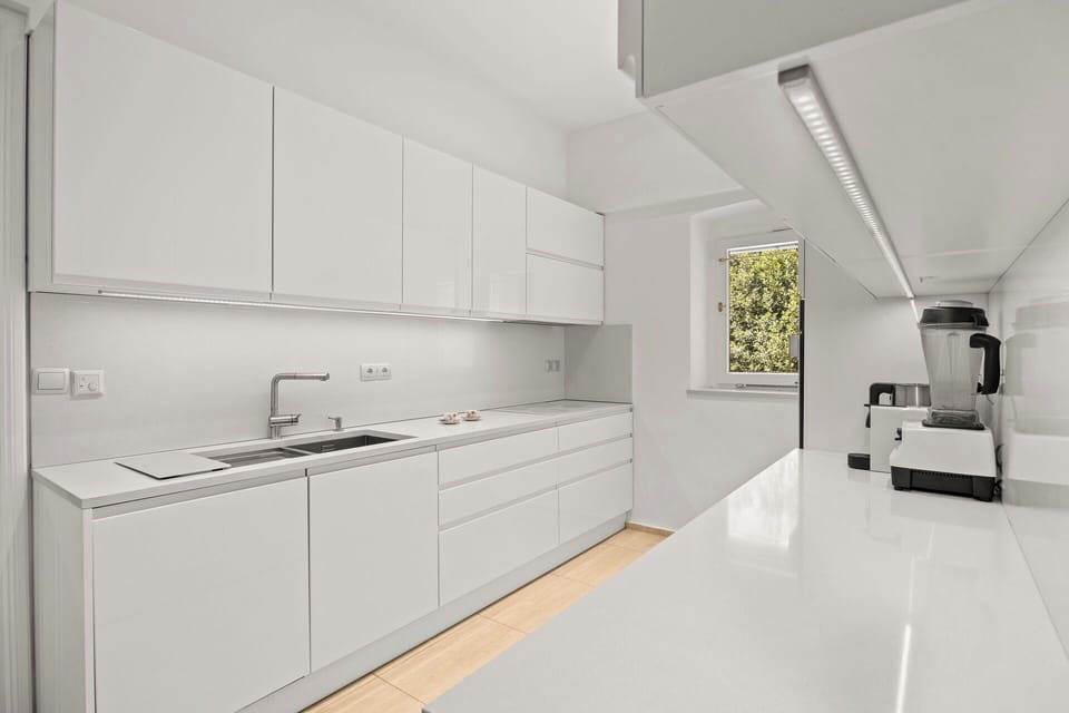 Autumn, Kitchen, Spring, Summer