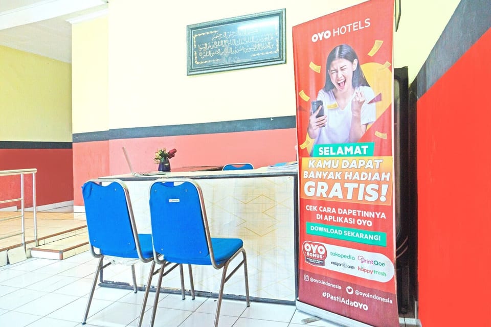 Entrance / Reception