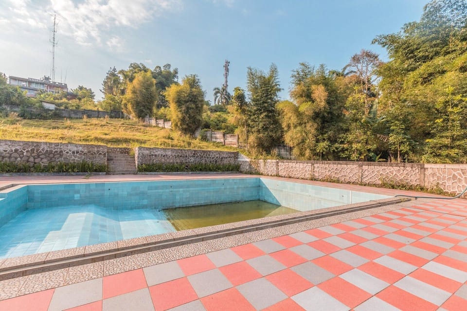 Holiday Home Swimming Pool