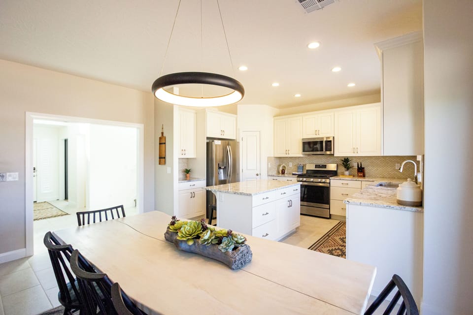 Spacious kitchen and dining
