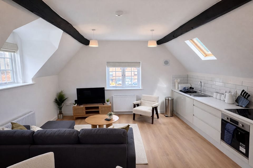 Living Room / Lounge