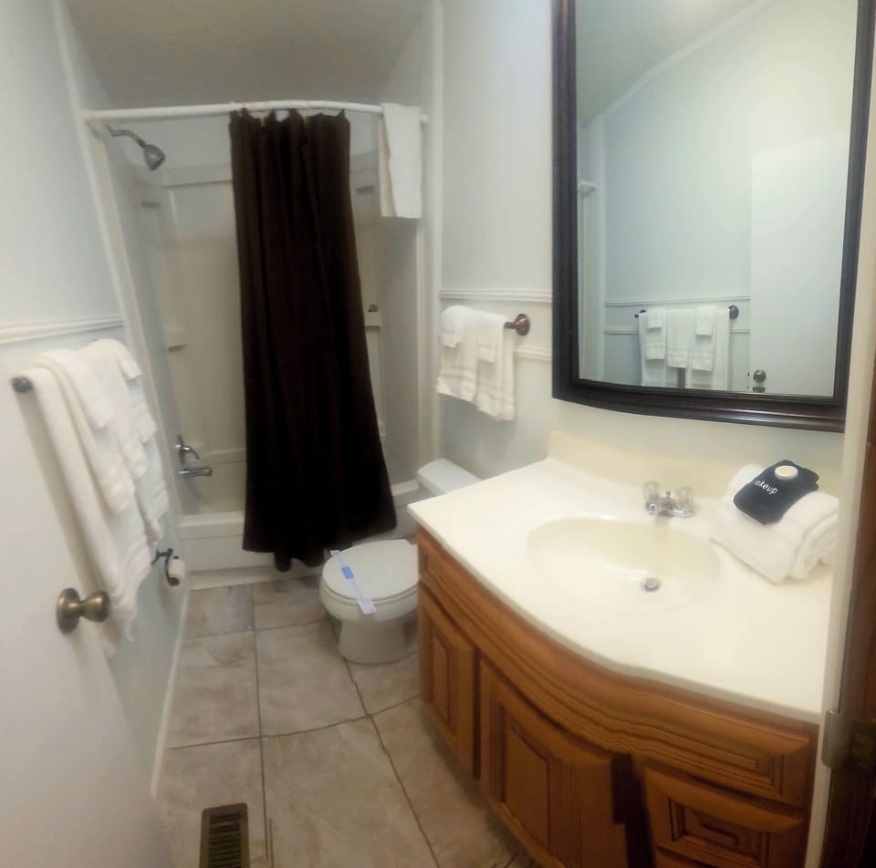 cottage209.6