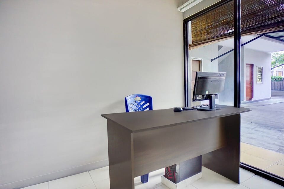 Entrance / Reception