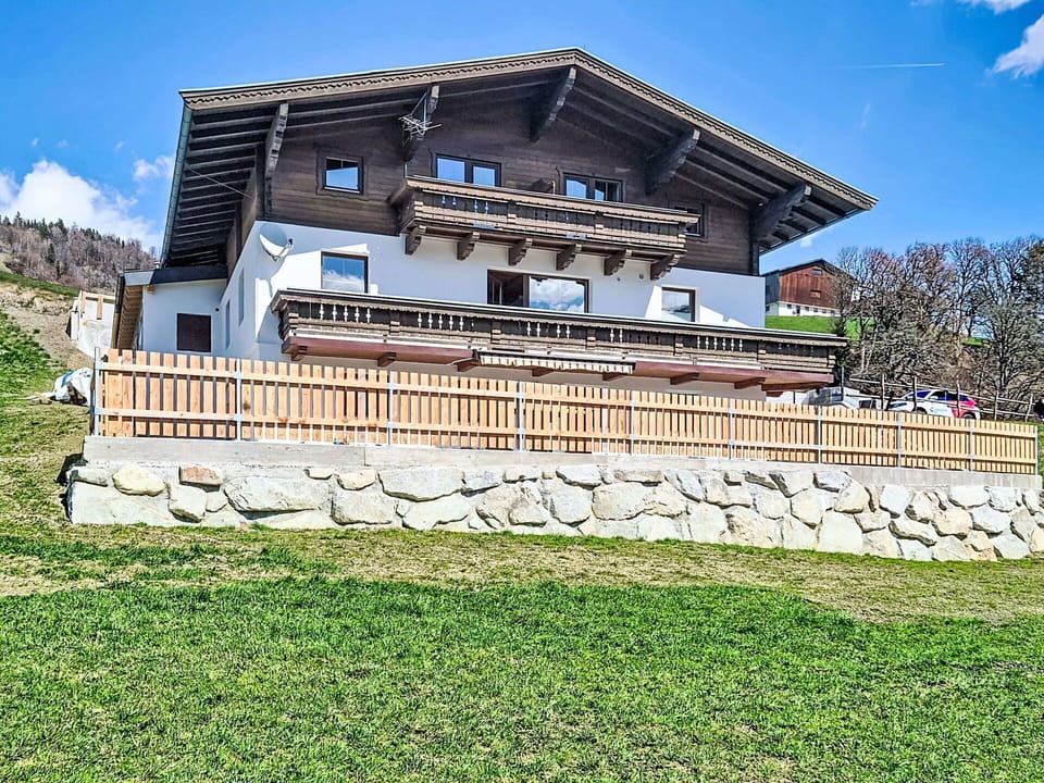 Mountain Range, Cottage, Balcony, Porch, Valley, Ridge, Fence, Siding, Alps, Farmhouse