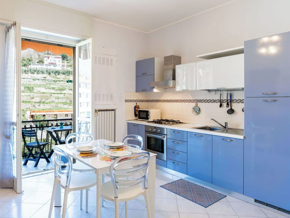 Kitchen, Kitchen Appliance, Major Appliance, Flooring, Interior Design, Furniture, Floor, Countertop, Room, Cabinetry