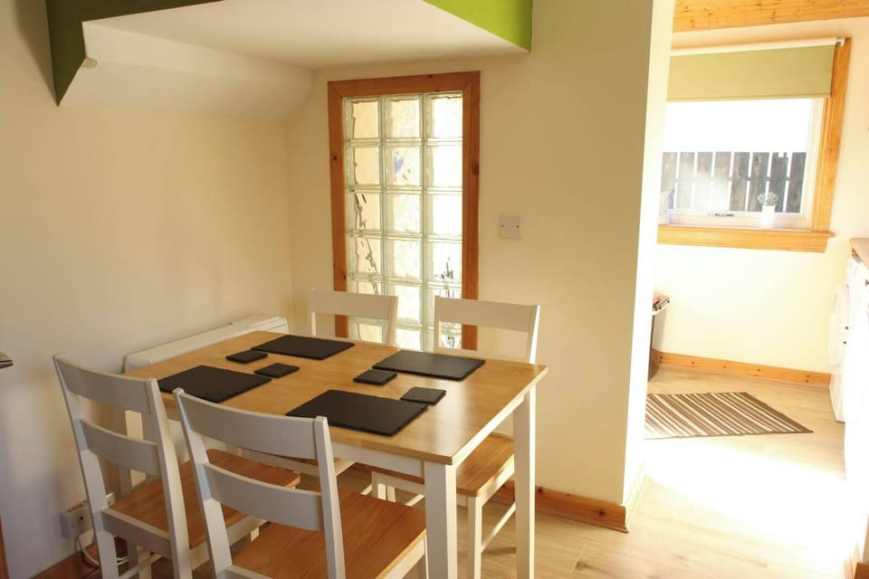Dining table and chairs in Kitchen area