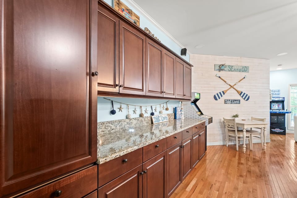 More Prep Space for the Gourmet Cook