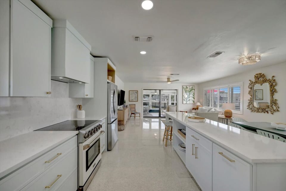 Fully stocked Open Kitchen