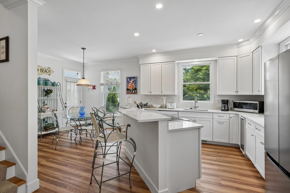 Group,Family Room,