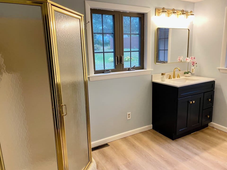 Ensuite bathroom