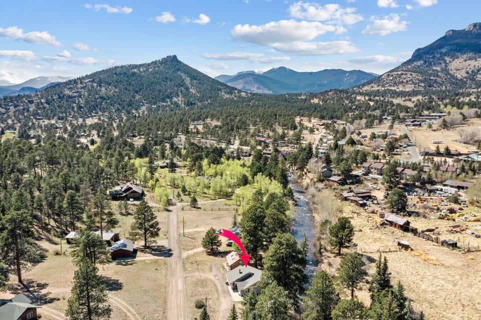 Located in a very quiet neighborhood, right on the river