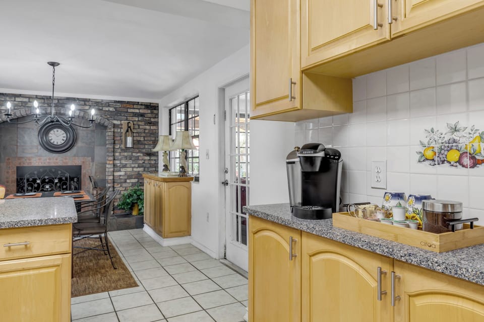 Private kitchen