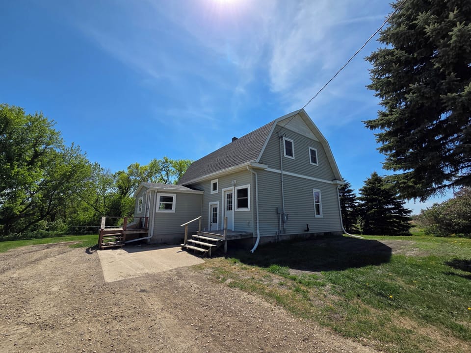 Highland Heights farmhouse. 
exterior, entrance, back patio & parking 