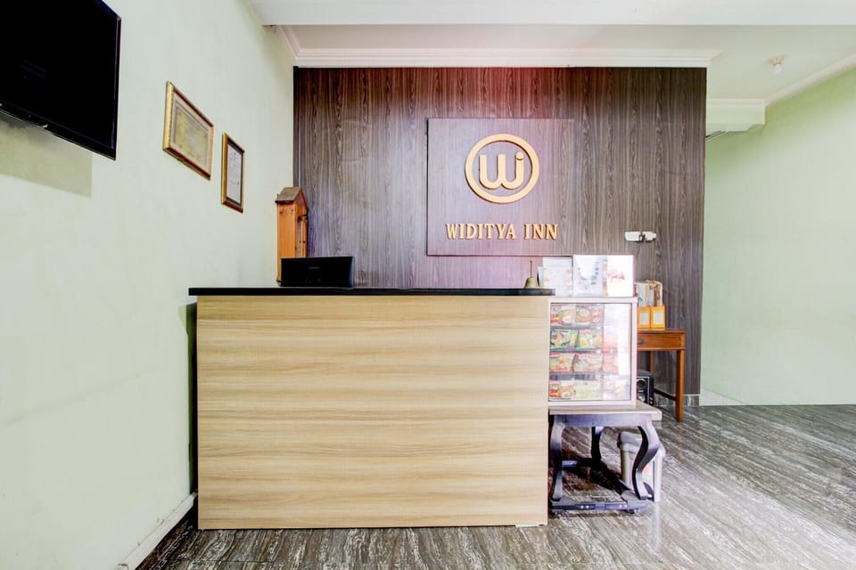Entrance / Reception