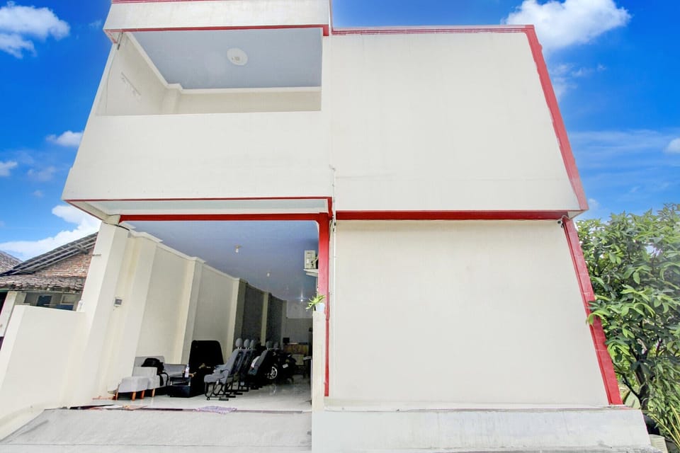 Holiday Home Exterior [summer]