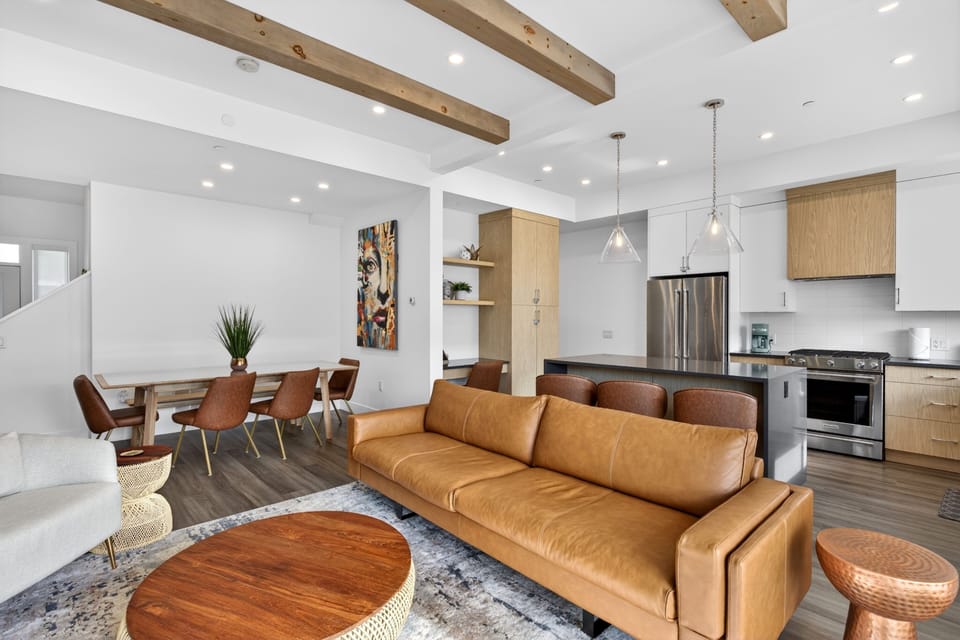 An inviting lounge designed for connection, conversation, & quiet relaxation.