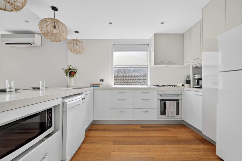 Chefs kitchen perfectly setup for holiday or long stays. all the essentials are provided to cook up a storm, or enjoy the local restaurants with some amazing take away options. 