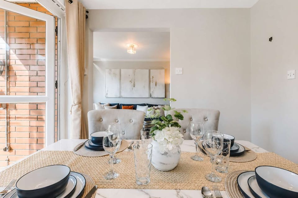 Dining Area: Enjoy delightful meals in a vibrant space with stylish decor and natural light!