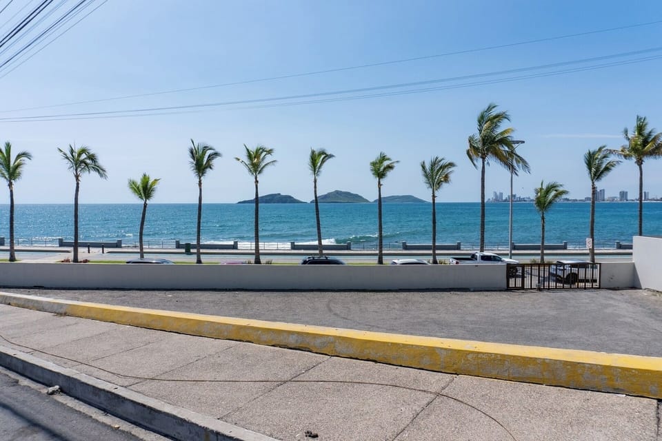 Beach/ocean view