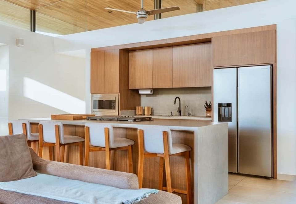 Kitchen Bar