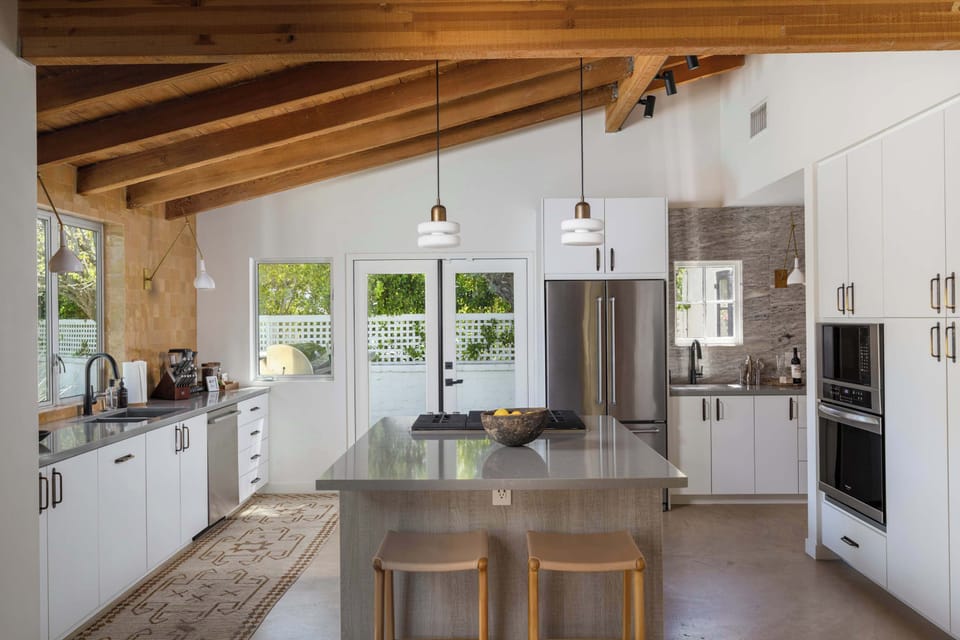 Kitchen | San Simian in Palm Springs, California by Luxus Vacation Properties