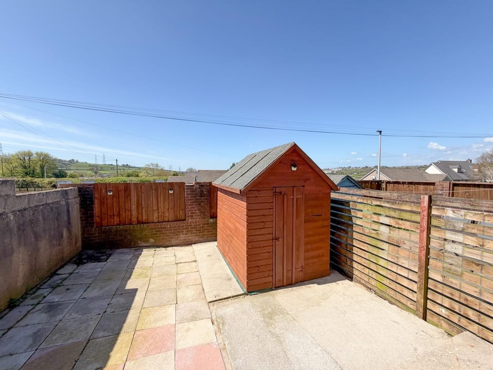 Pleasant View - 3 Bedroom Holiday Home - Pembroke (27919)